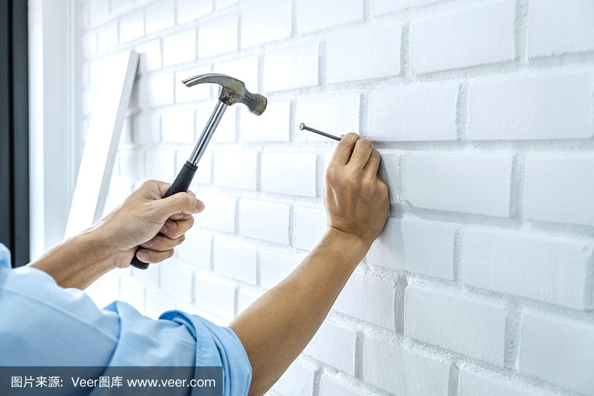 在瓷砖墙上怎么钉螺丝(在瓷砖墙上怎么钉螺丝的)