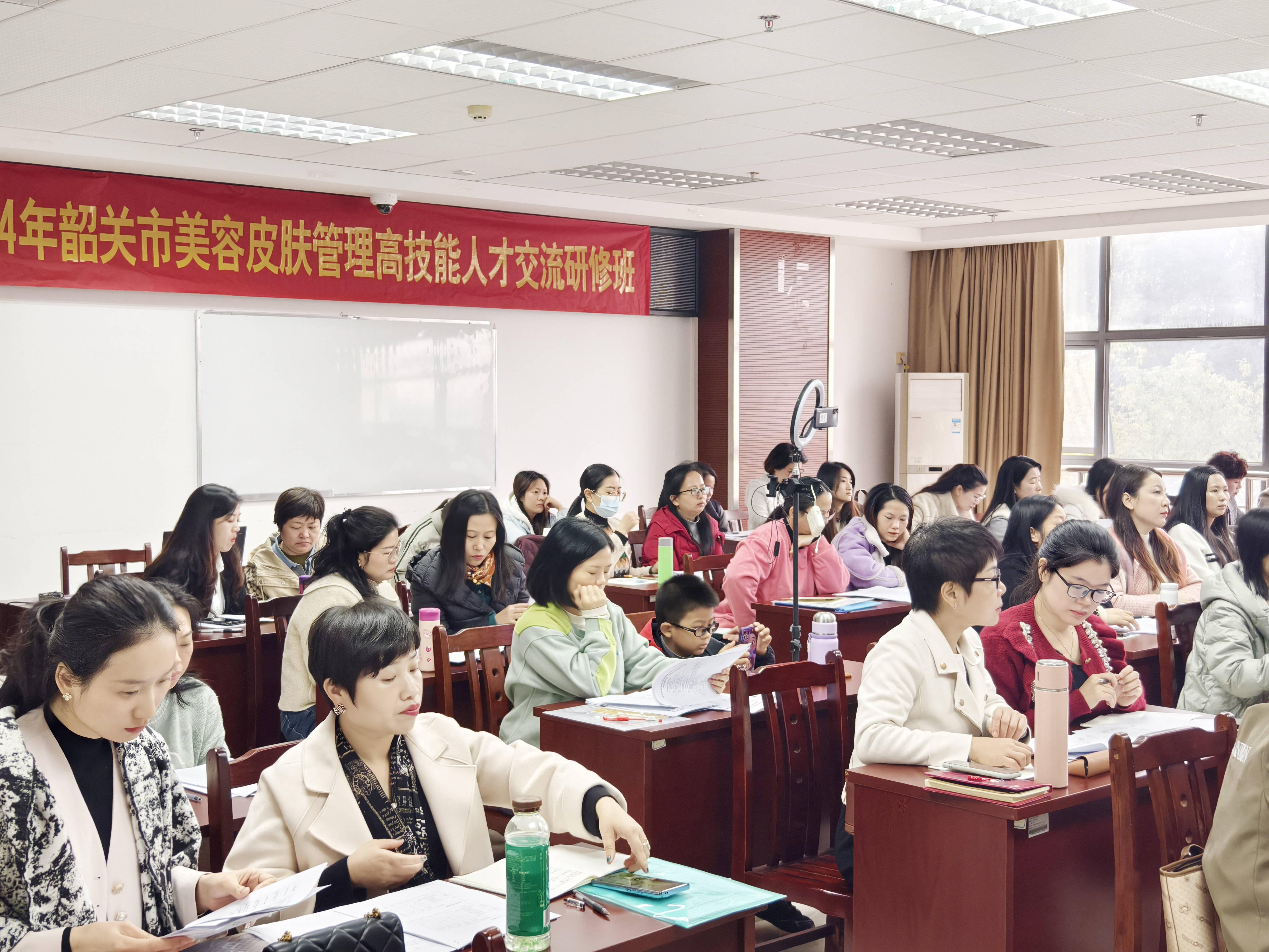 家具美容师培训正规学校(家具美容师培训正规学校地址)